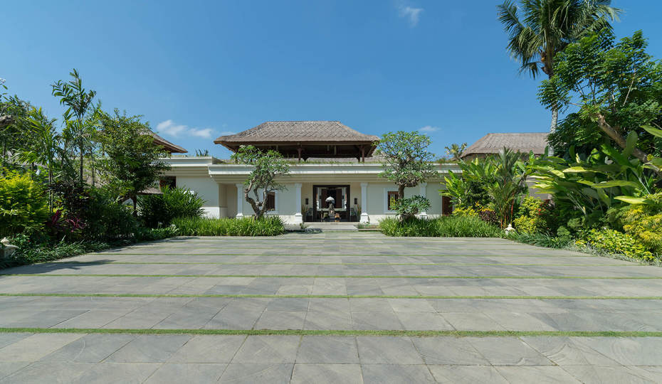 Elegant Estate with Private Pool - Bali Villa 1007