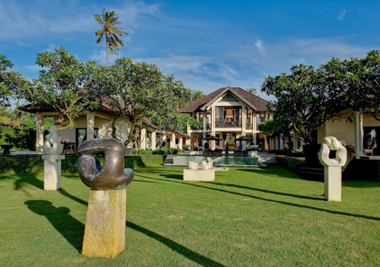 Seaside Serenity with Private Pool – Bali Villa 1016