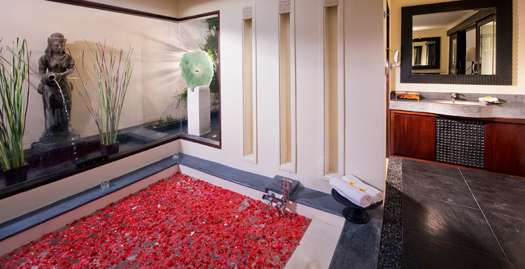 Seaside Serenity with Private Pool – Bali Villa 1016