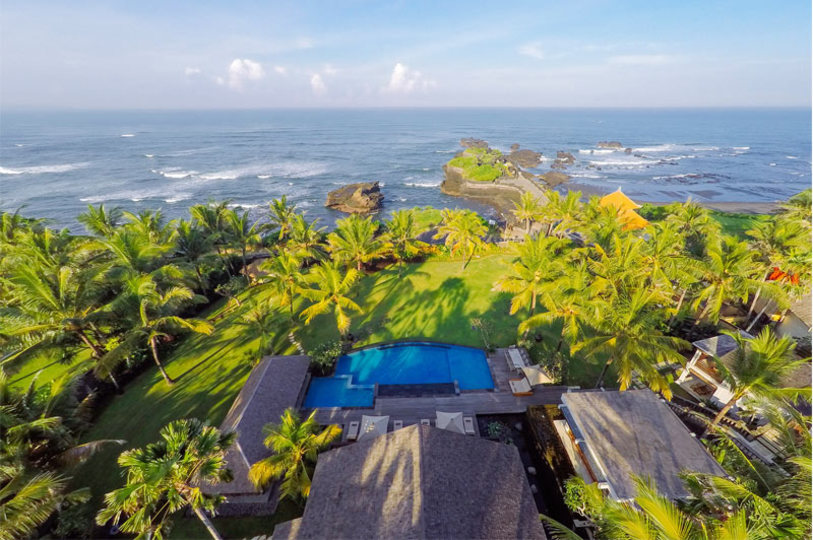 Secluded 5-Star Luxury by the Ocean – Bali Villa 1018