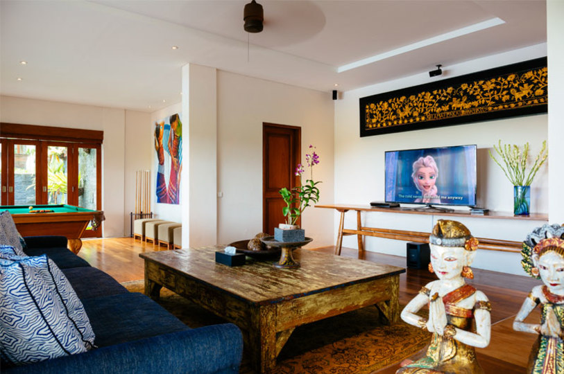 Secluded 5-Star Luxury by the Ocean – Bali Villa 1018
