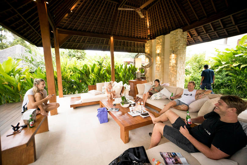 Bali Villa 1022: Your Private Oasis with Pool & Serenity