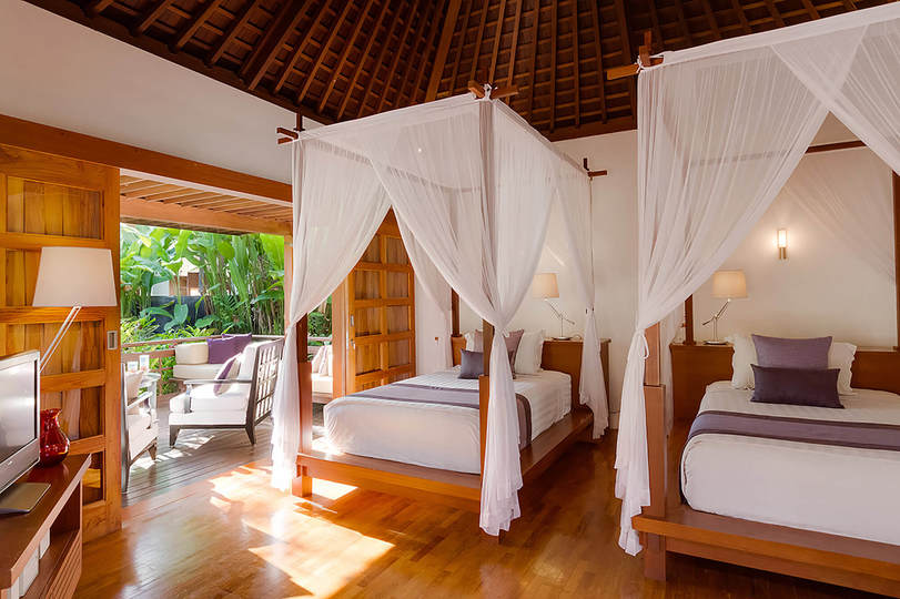 Bali Villa 1022: Your Private Oasis with Pool & Serenity