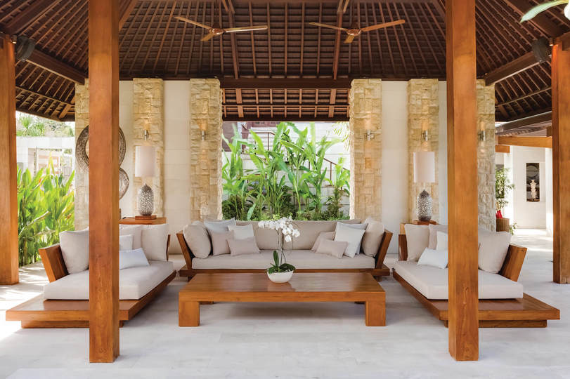 Bali Villa 1022: Your Private Oasis with Pool & Serenity