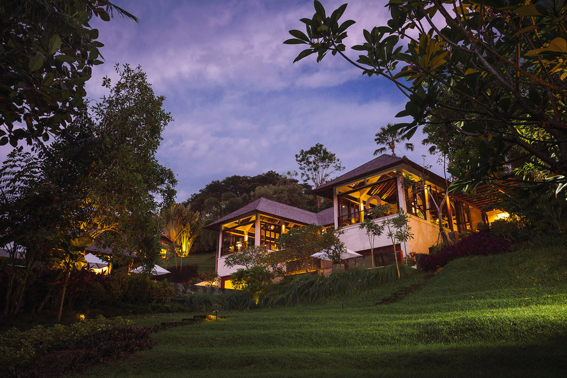 5 Star Villa in Bali, Minutes from the Beach, Bali Villa 1026