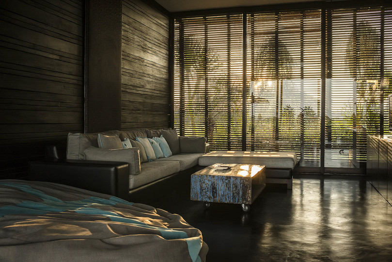 Luxury Villa Escape with Exceptional Staff – 1028