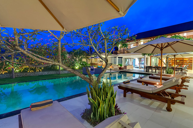 Scenic Hilltop Escape with Private Pool – Bali Villa 1030