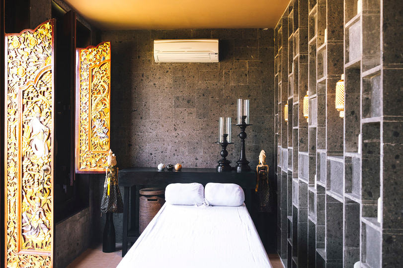 Modern Oasis by the Sea – Bali Villa 1032