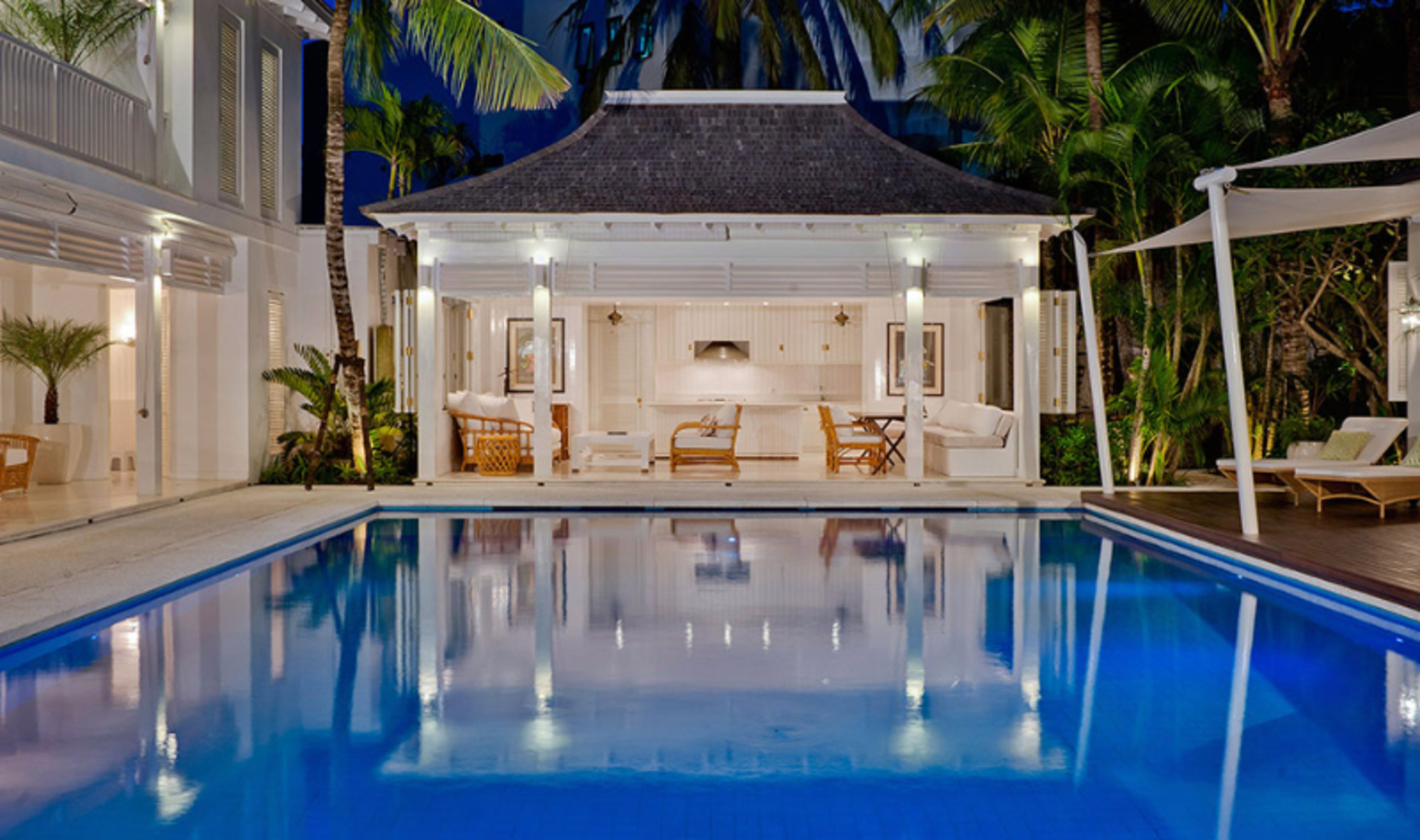 Rent a Luxury Villa in Bali Close to the Beach, Bali Villa 1037