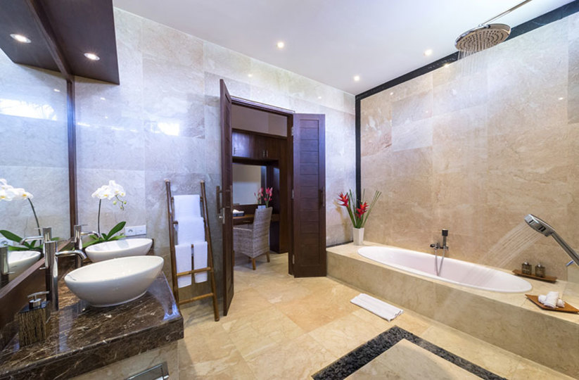 Luxury Ocean-View Retreat in Canggu – Bali Villa 1038