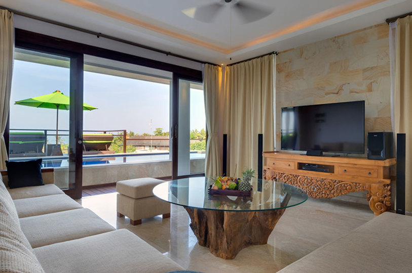 Luxury Ocean-View Retreat in Canggu – Bali Villa 1038