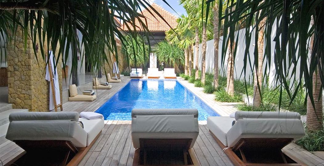 Luxury 5-Star Villa Steps from Echo Beach, Bali 1040