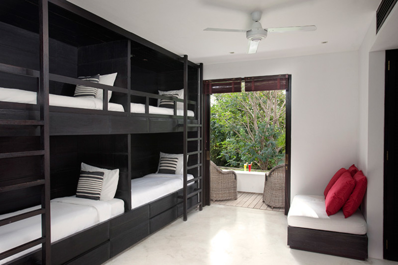 Luxury 5-Star Villa Steps from Echo Beach, Bali 1040