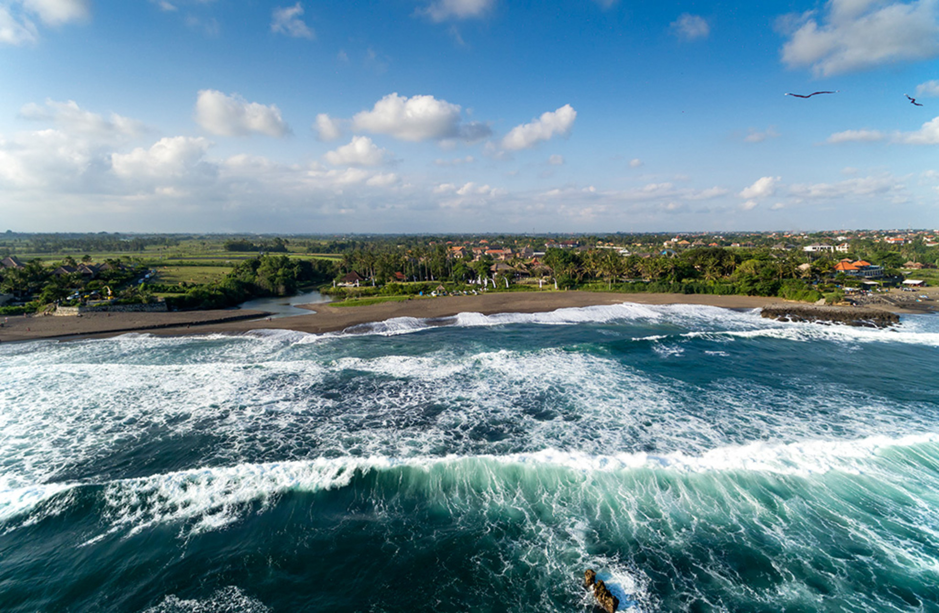 Elegant Beachfront Escape with Pool – Bali Villa 1046