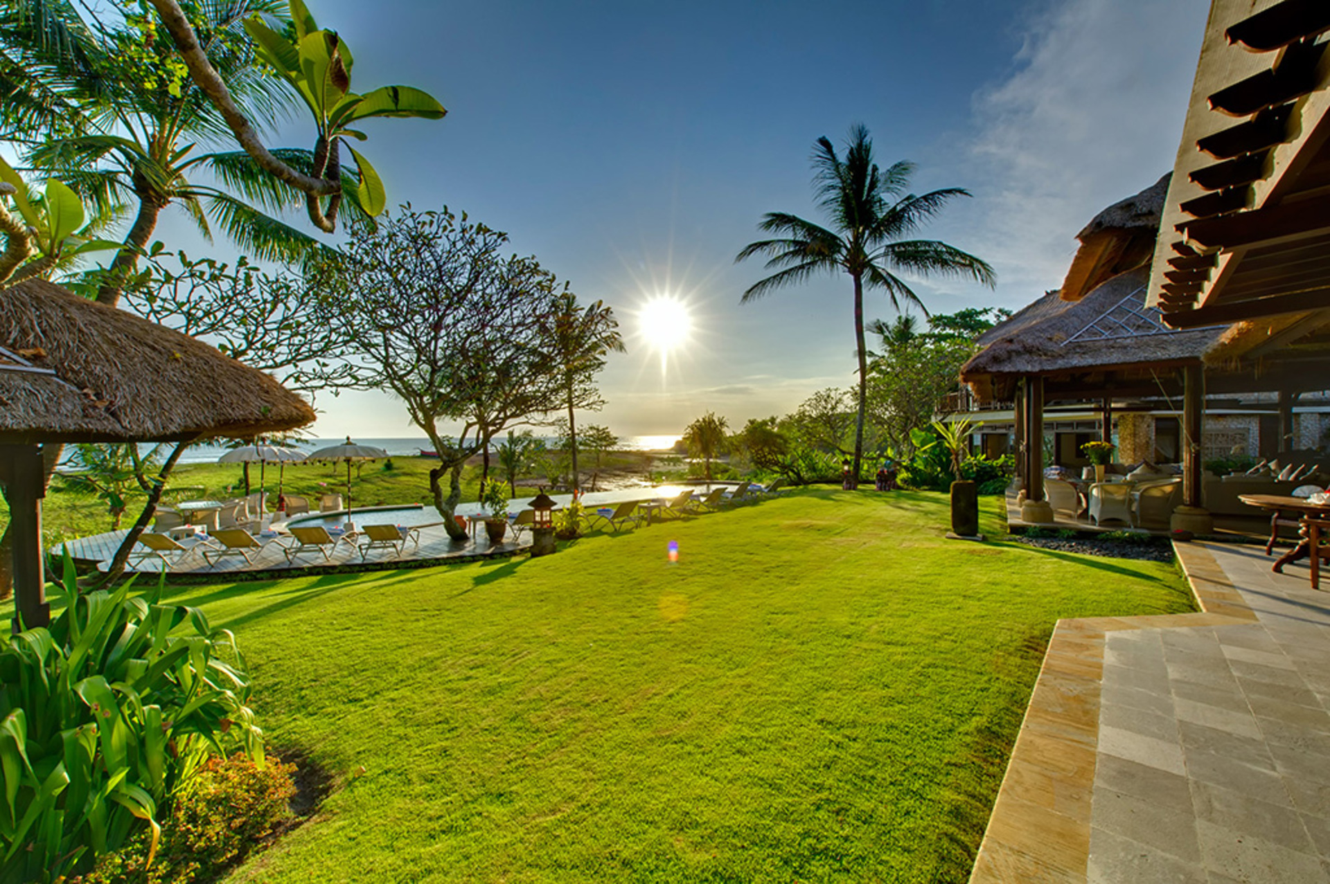 Elegant Beachfront Escape with Pool – Bali Villa 1046