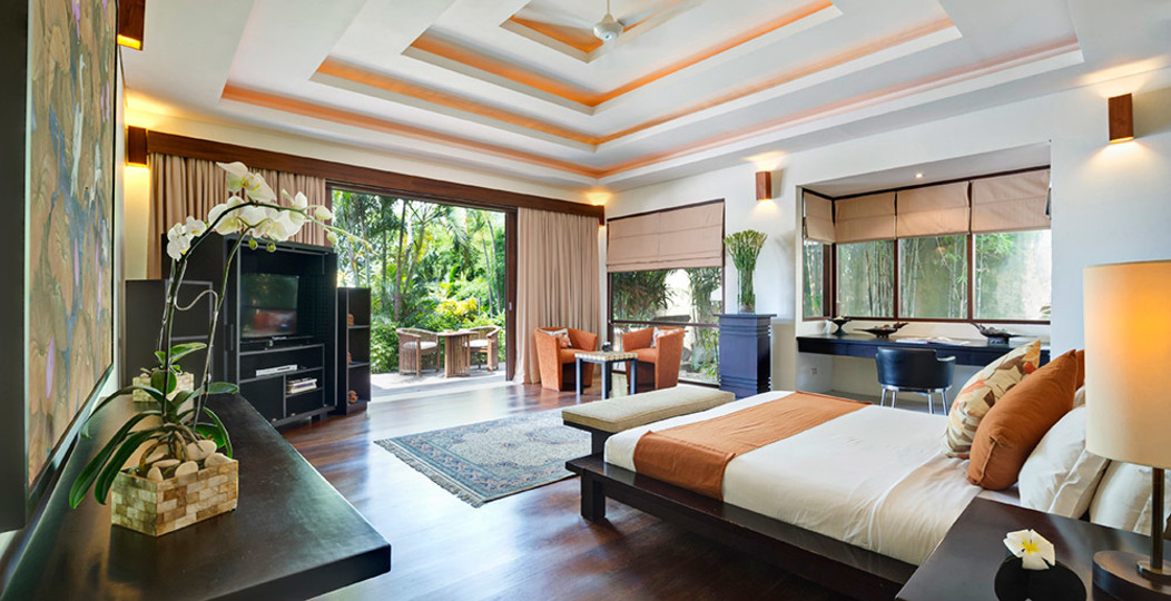 Elegance in Every Sunset – Bali Villa 1047