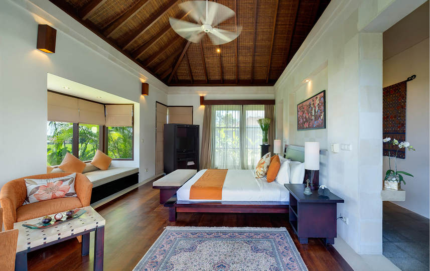 Elegance in Every Sunset – Bali Villa 1047