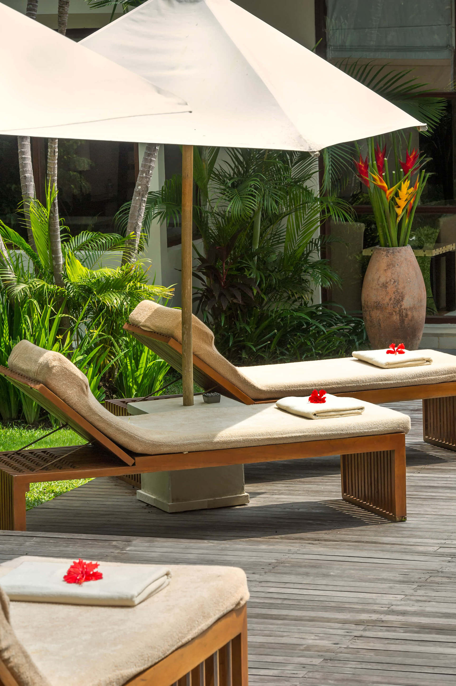 Elegance in Every Sunset – Bali Villa 1047