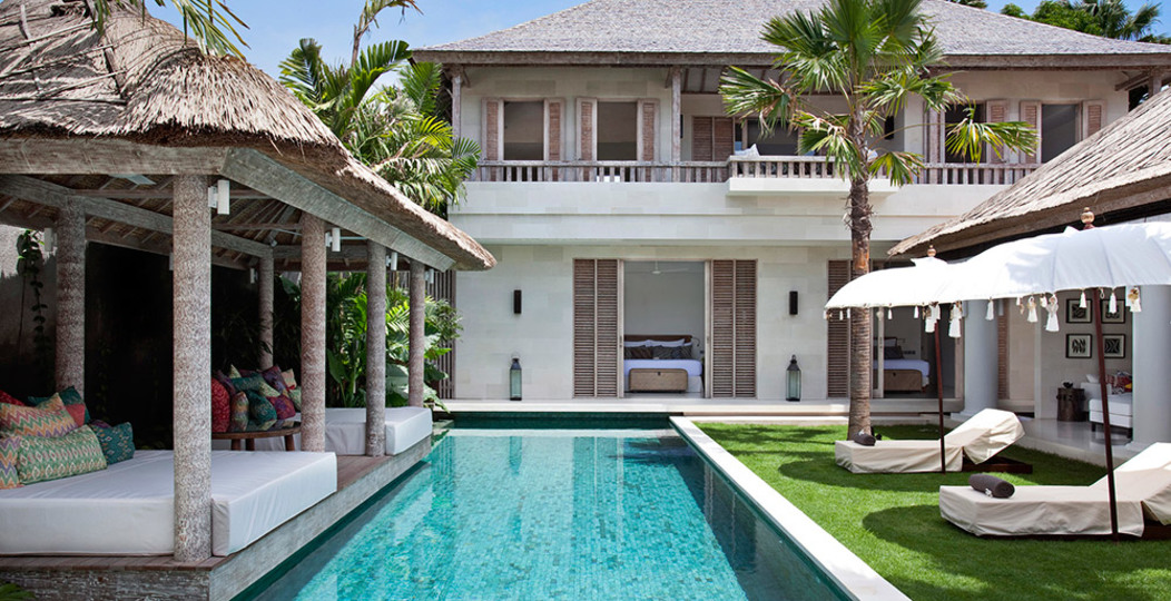 Serenity by the Shoreline – Bali Villa 1048