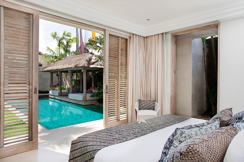 Serenity by the Shoreline – Bali Villa 1048