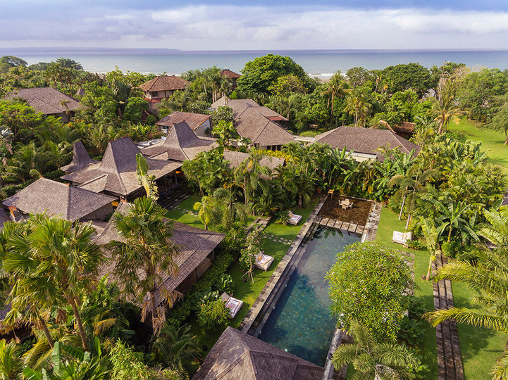 Seaside Luxury with Cultural Charm – Bali Villa 1054, Canggu, Indonesia