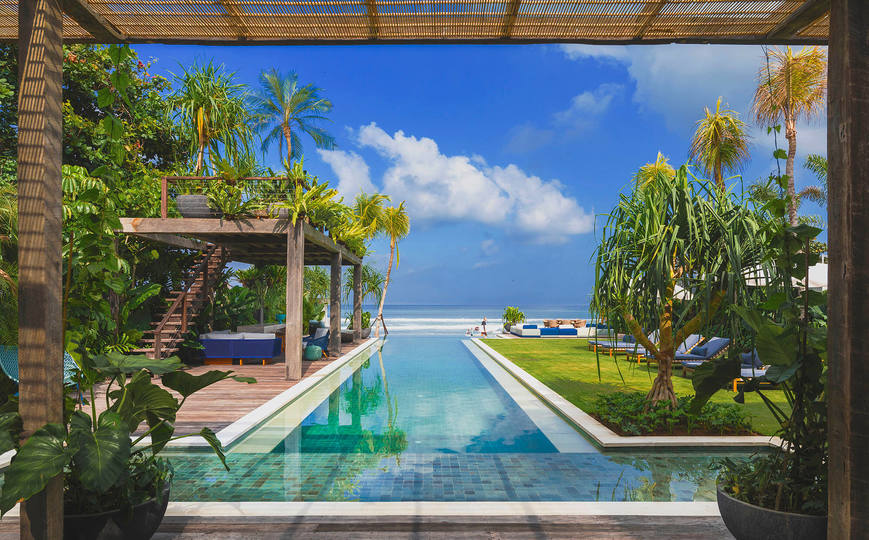 Glamorous Beachside Escape in Seminyak, Bali Villa 1055