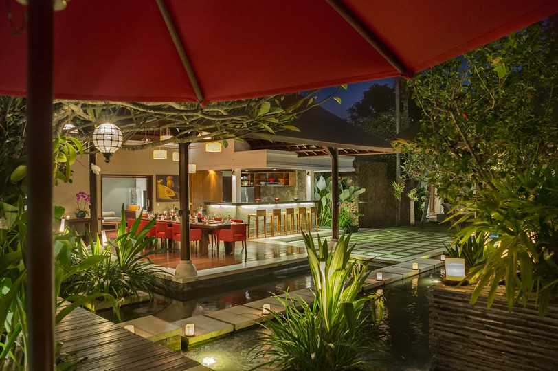 Luxury Tropical Villa with Private Pool, Bali Villa 1057