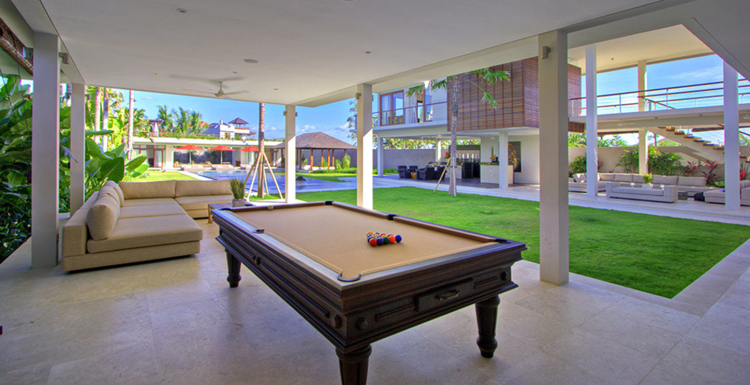 Exclusive Luxury Villa with Pool & Entertainment – Bali Villa 1059