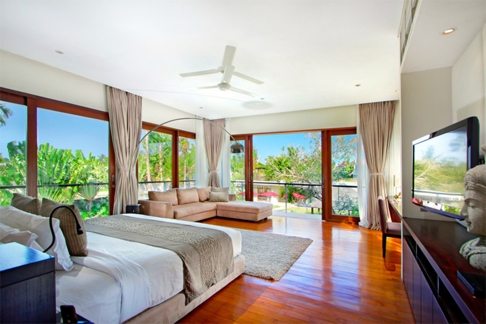 Exclusive Luxury Villa with Pool & Entertainment – Bali Villa 1059