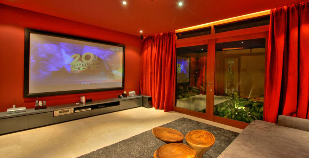 Exclusive Luxury Villa with Pool & Entertainment – Bali Villa 1059