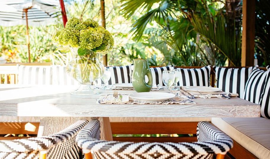 Elegant Tropical Escape –  Bali Villa 1063
