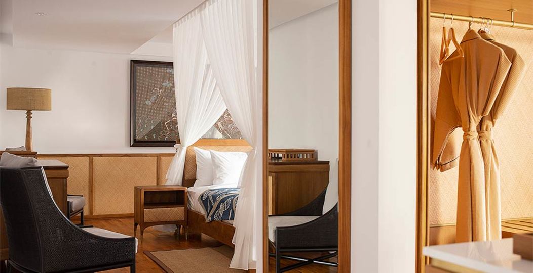 Stylish Beachside Villa with Pool & Stunning Views – Bali Villa 1068