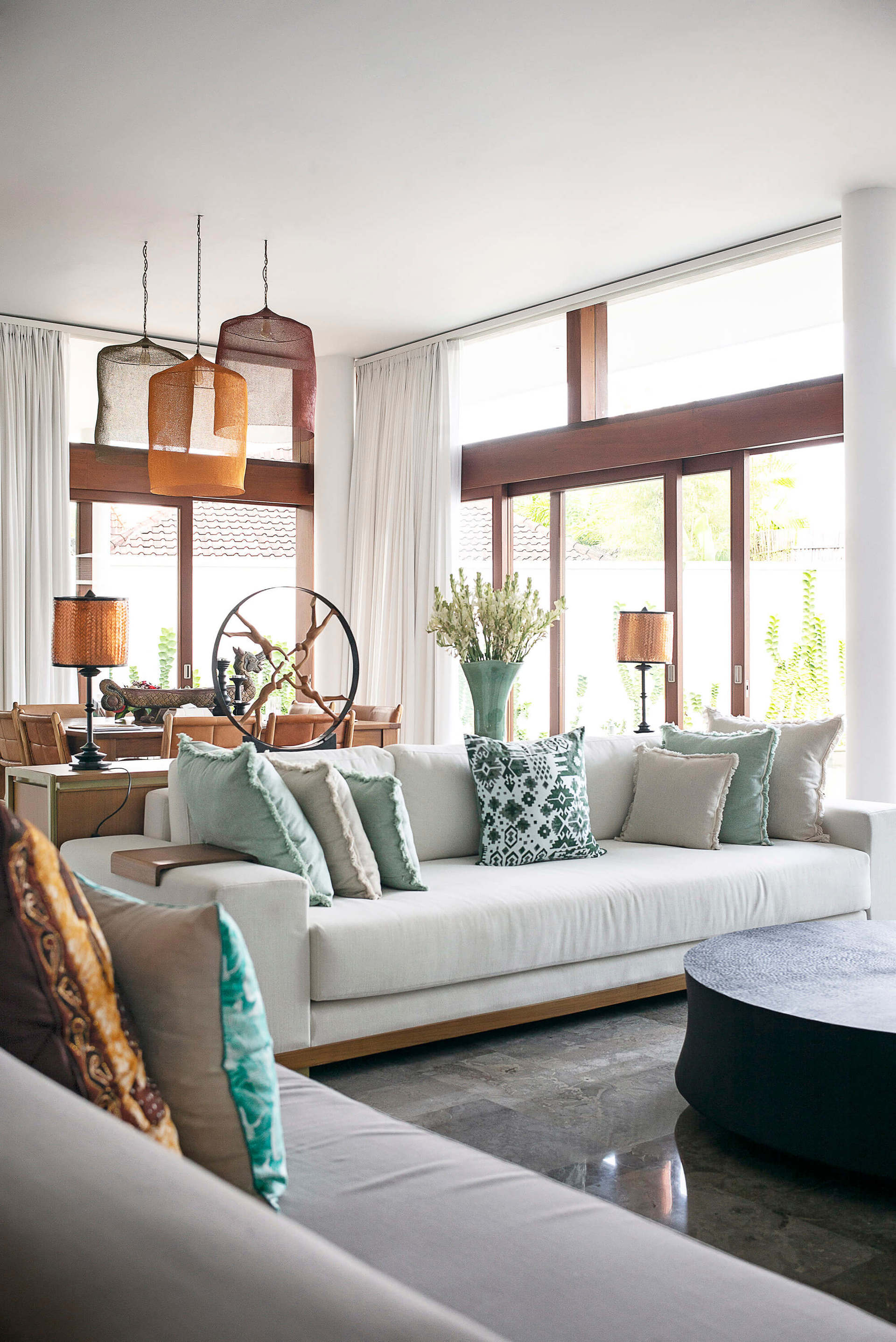 Stylish Beachside Villa with Pool & Stunning Views – Bali Villa 1068