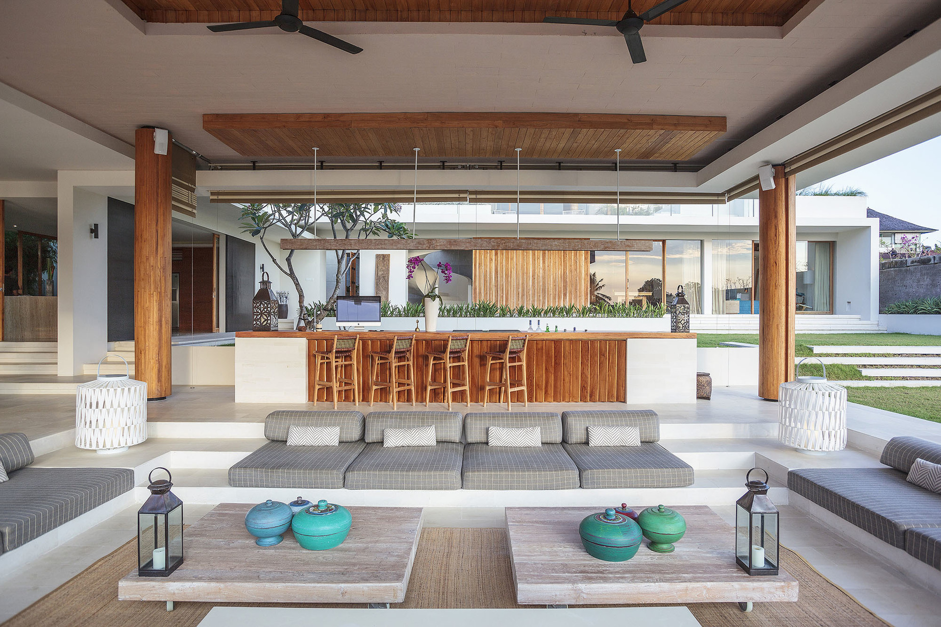 Where Tranquility Meets Luxury – Bali Villa 1071