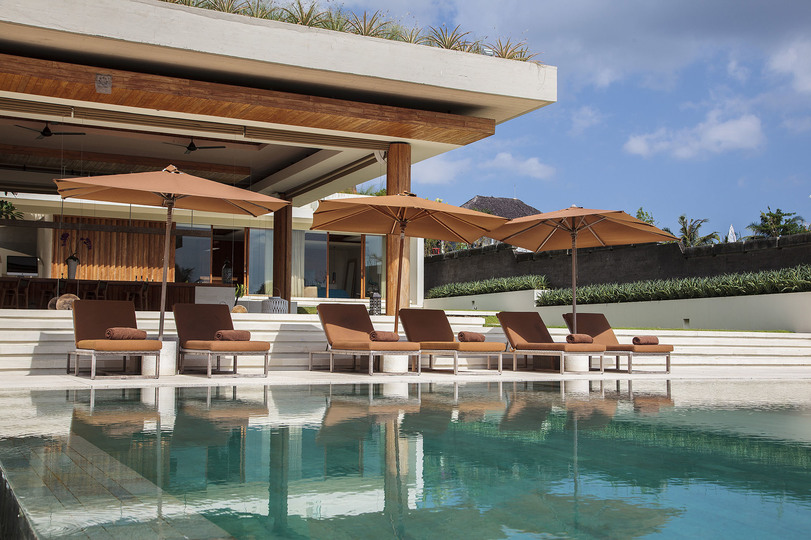 Where Tranquility Meets Luxury – Bali Villa 1071