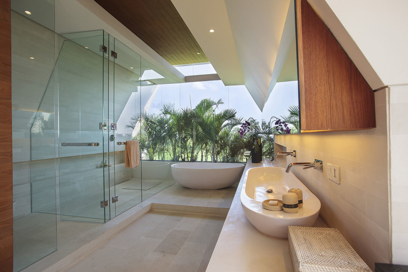 Where Tranquility Meets Luxury – Bali Villa 1071
