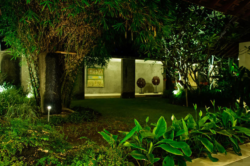 Luxury Rooted in Serenity – Bali Villa 1074