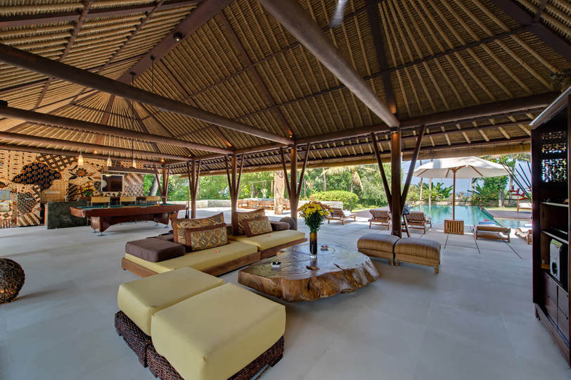 Luxury Rooted in Serenity – Bali Villa 1074