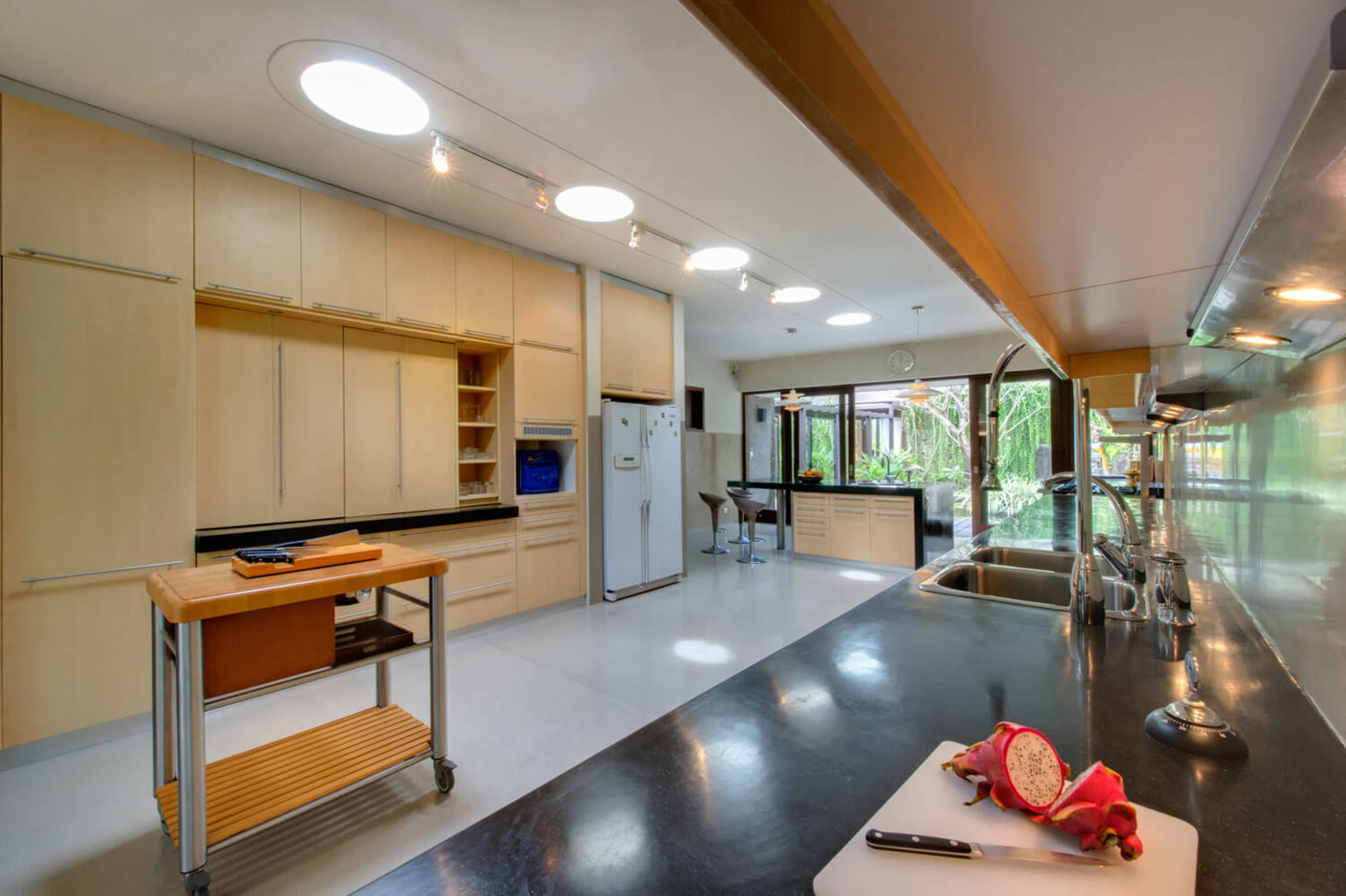 Luxury Rooted in Serenity – Bali Villa 1074
