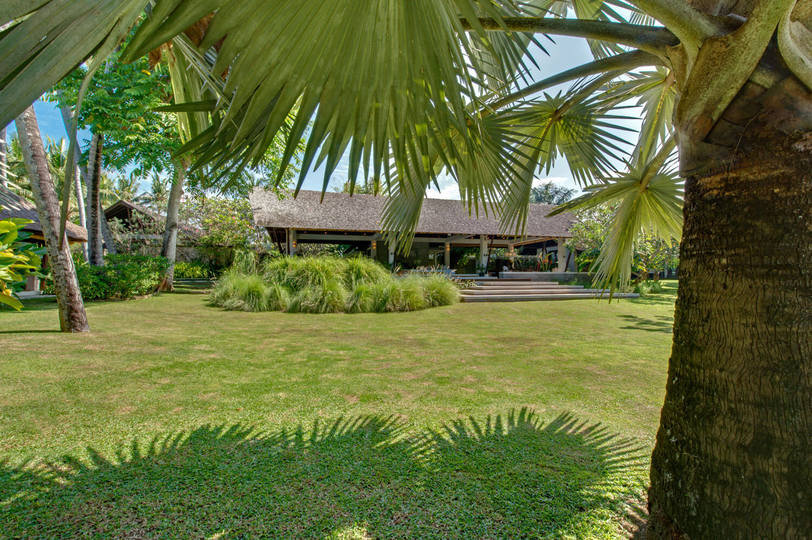 Luxury Rooted in Serenity – Bali Villa 1074