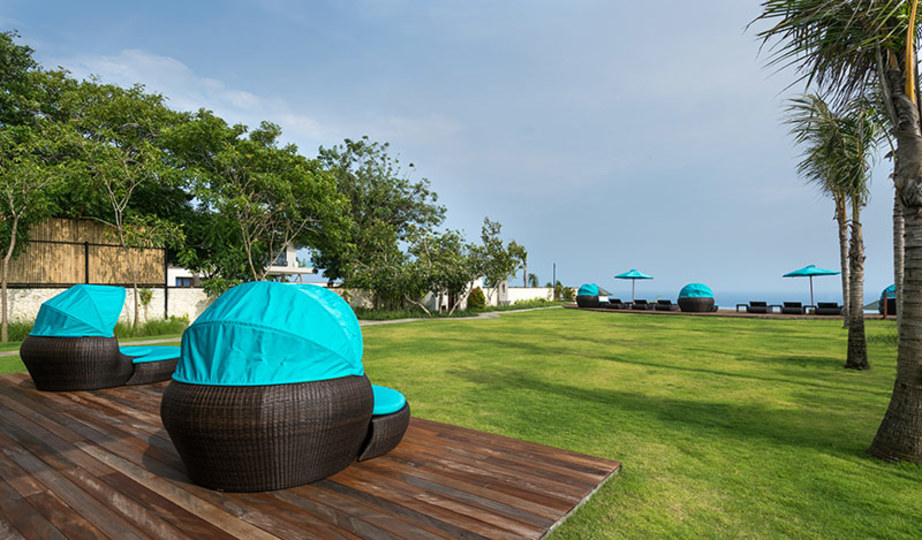 Secluded Elegance with Ocean Views – Bali Villa 1090