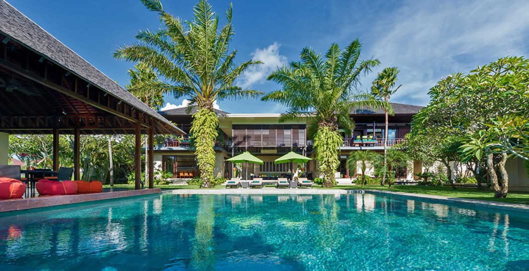 Serene Luxury Retreat with Poolside Bliss – Villa 1097
