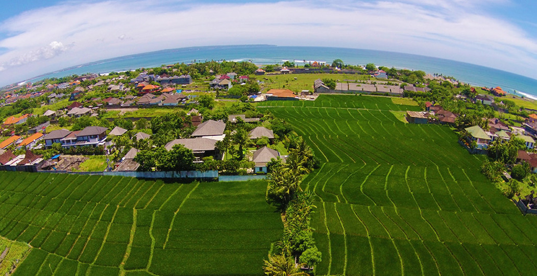 Serene Luxury Retreat with Poolside Bliss – Villa 1097