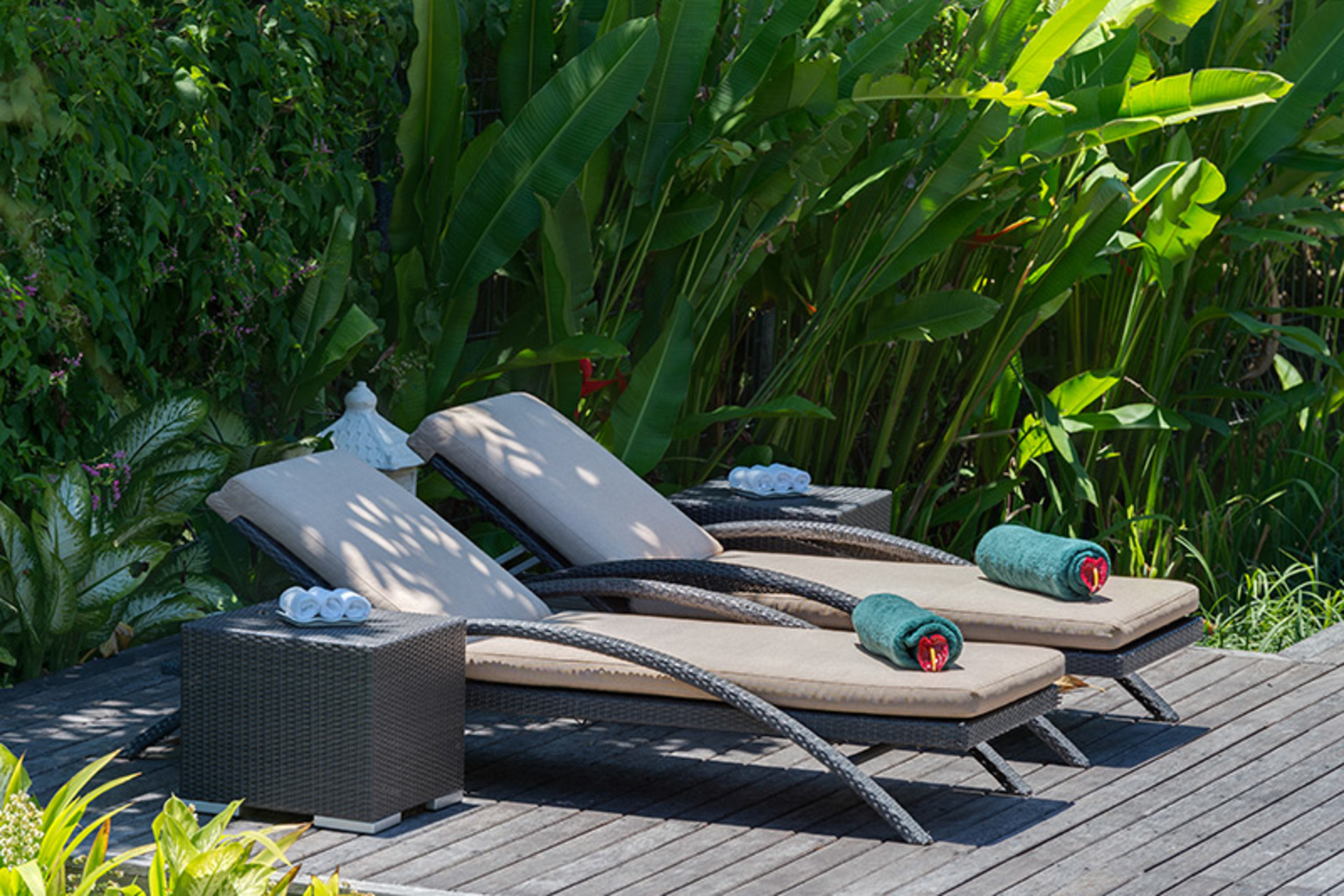 Serene Luxury Retreat with Poolside Bliss – Villa 1097