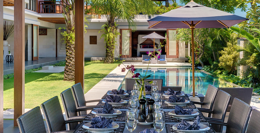 Spacious Luxury Retreat Near Beach – Bali Villa 1098