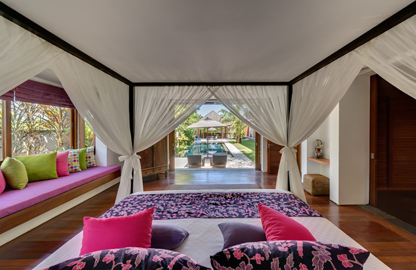 Spacious Luxury Retreat Near Beach – Bali Villa 1098