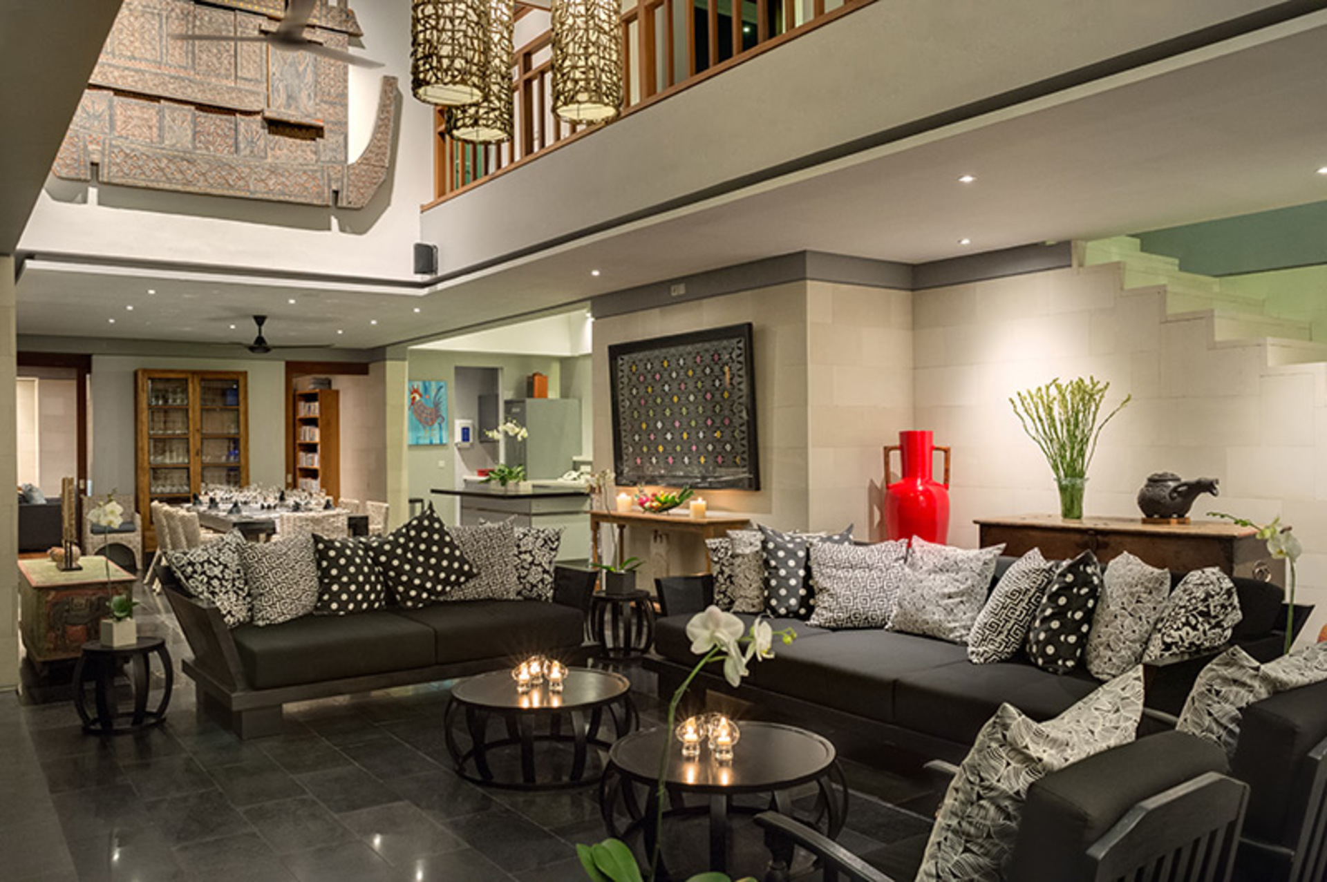 Spacious Luxury Retreat Near Beach – Bali Villa 1098