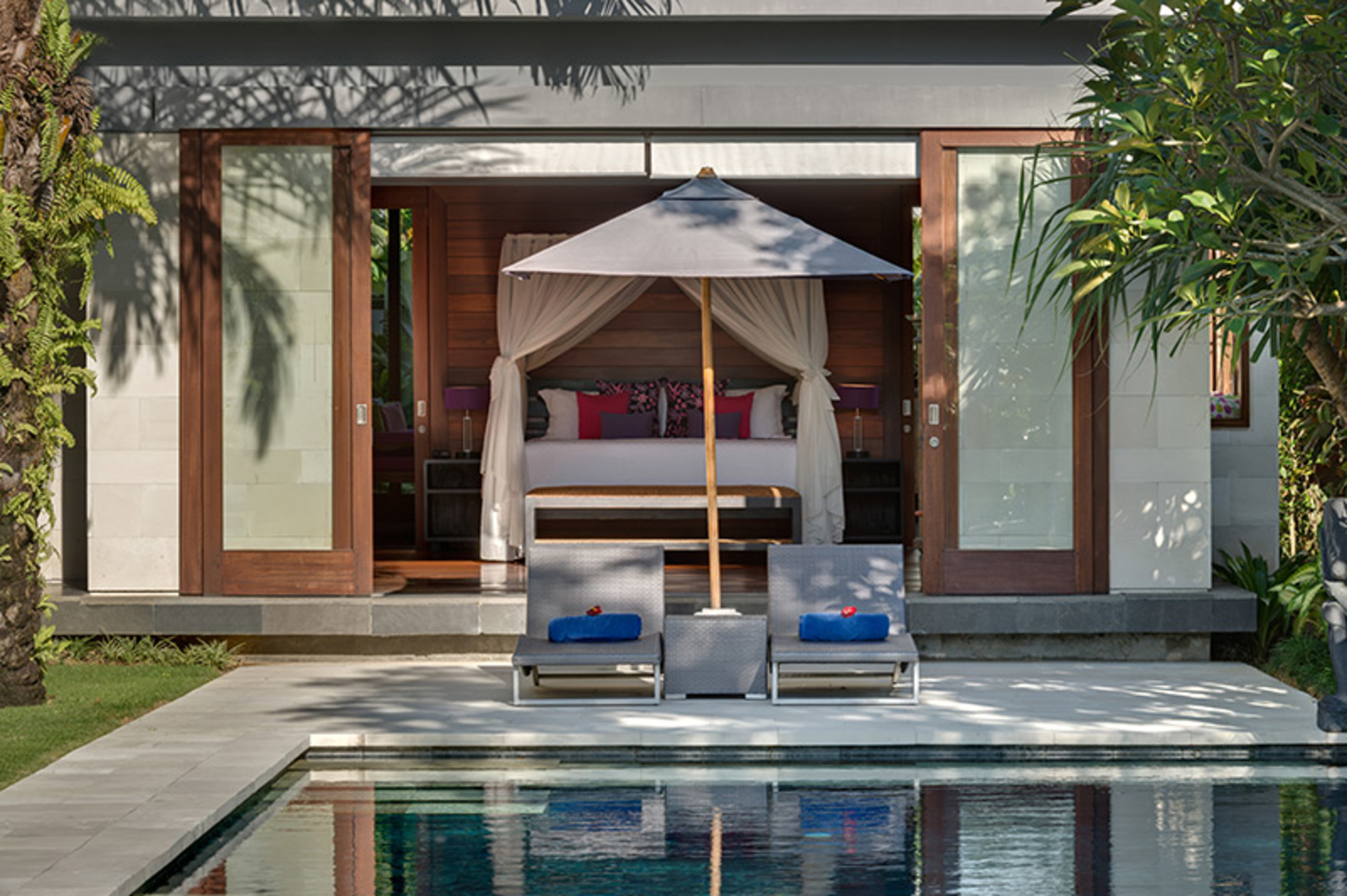 Spacious Luxury Retreat Near Beach – Bali Villa 1098