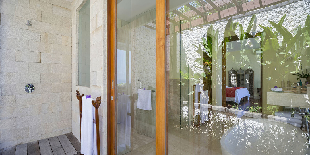 Tranquil Villa Near Berawa Beach – Bali Villa 1099