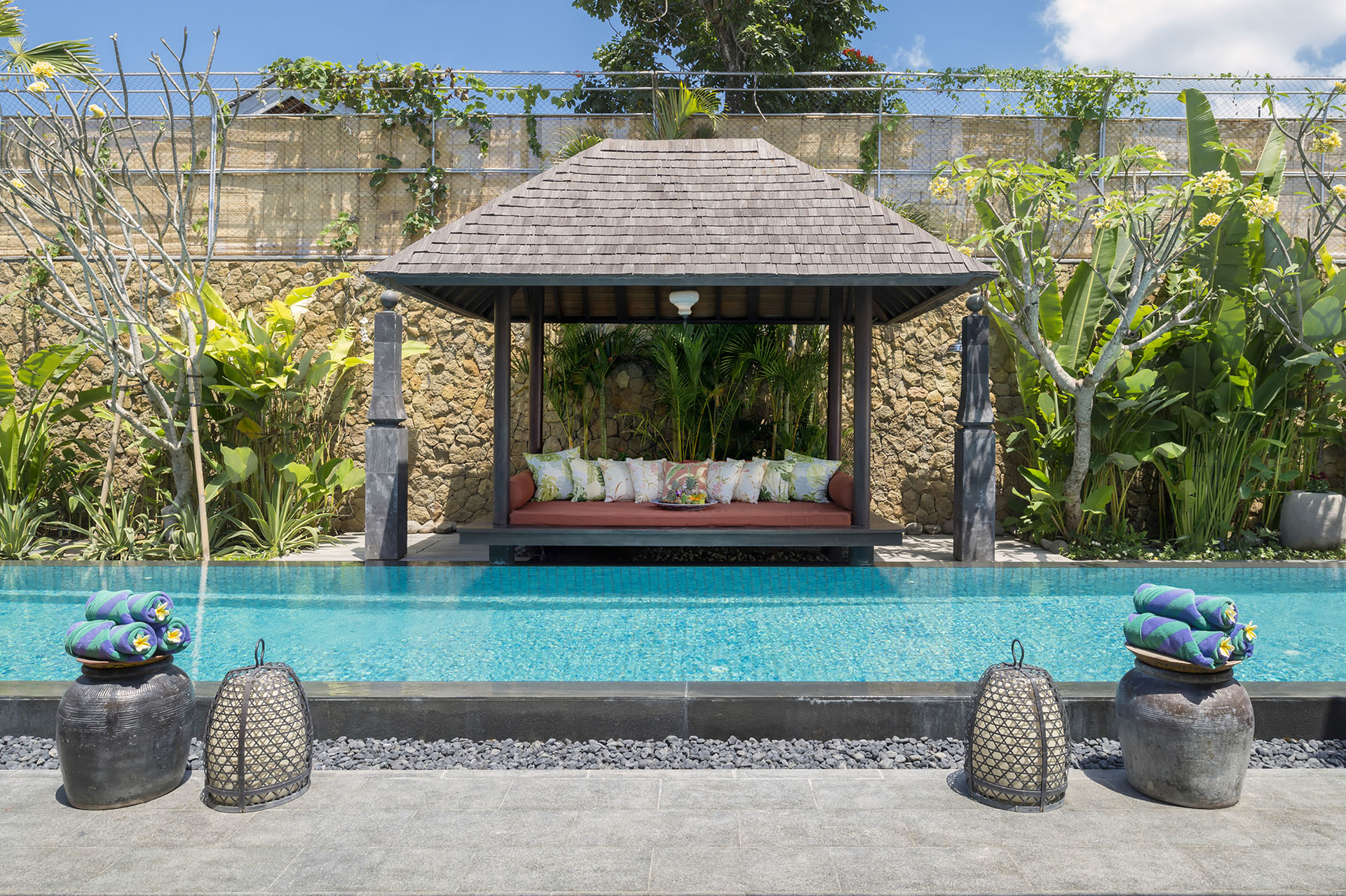 Serene luxury in lush gardens, Bali Villa 1124